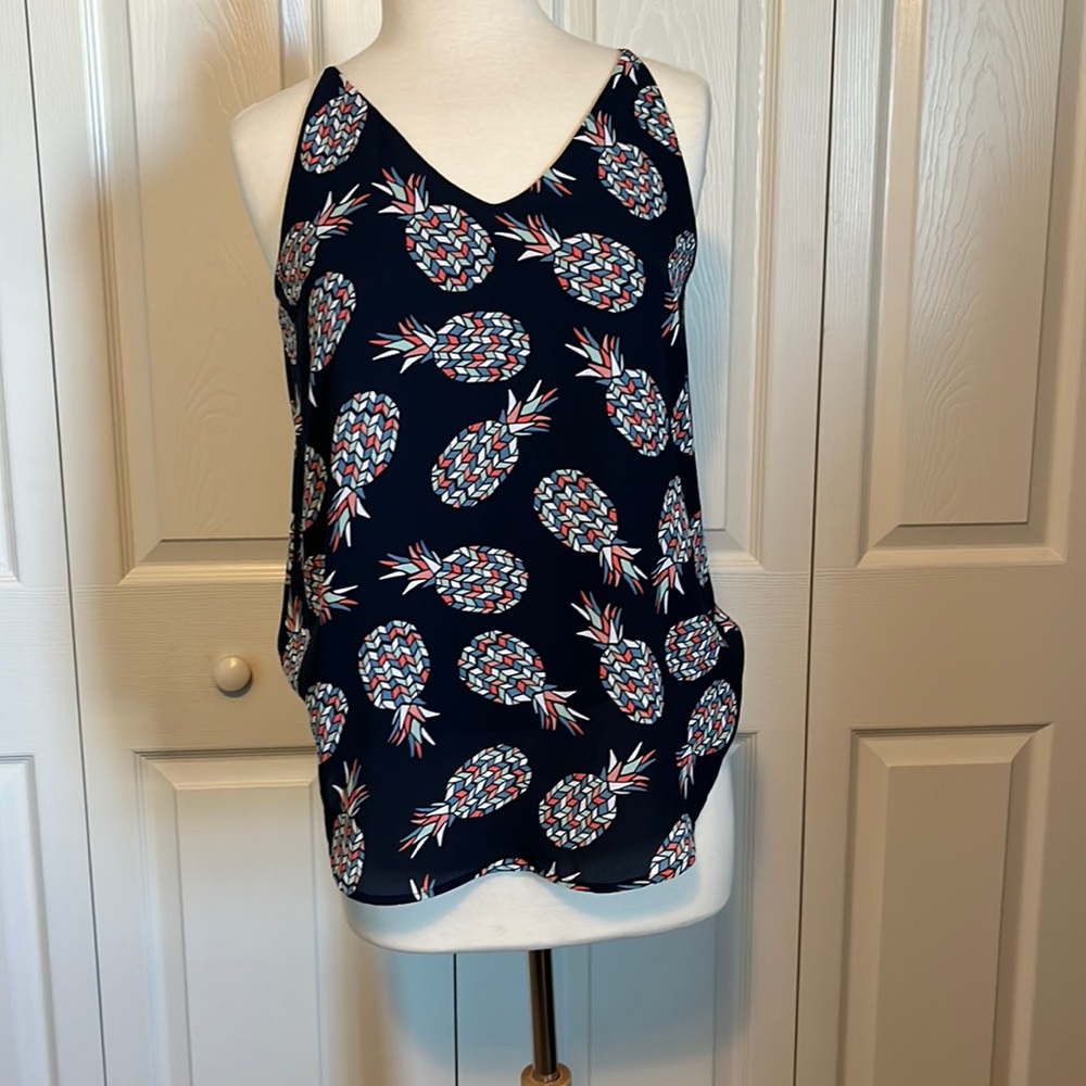⭐️Loft Outlet Top - NWT